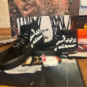 Van Patta Mean Eyed Cat